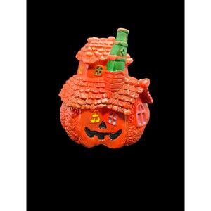 Vintage Made In Taiwan R.O.C. Pumpkin House Light Up Battery Operated Rare Works